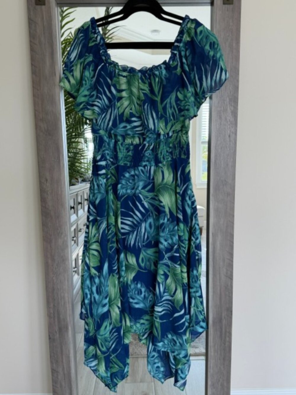 Rabbit Rabbit Rabbit Tropical Off-Shoulder Handkerchief Hem Midi Dress | 16  EUC